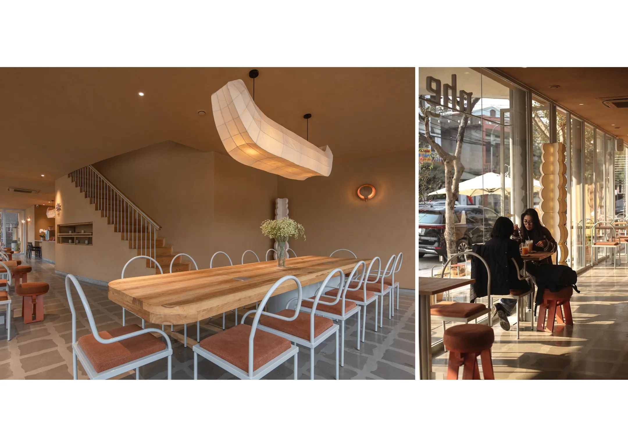 Quán cafe 2 tầng với nhiều cây xanh và ánh sáng tự nhiên.